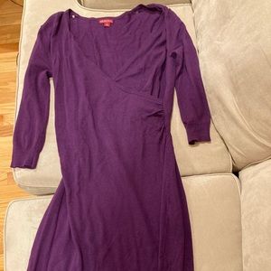 LIKE NEW mid length 3/4 quarter sleeve dress